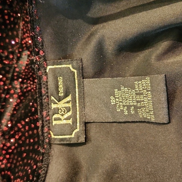 R & K Evening 2 Piece Set Dinner Jacket & Tank Red Metallic Sequin Top - Picture 8 of 11
